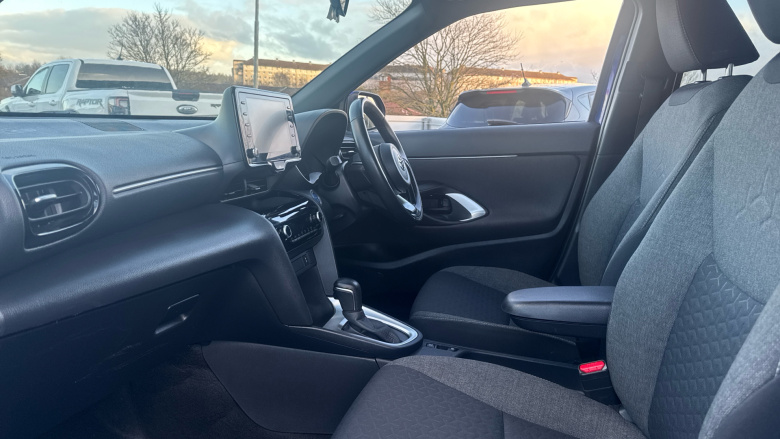 Toyota Yaris Cross 1.5 Hybrid Design 5dr CVT Hybrid Estate